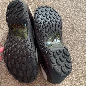 Merrell Shoes - Merrell flats size 6 Merrell Shoes - Merrell flats size 6